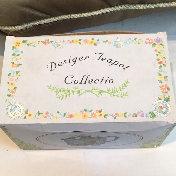 NWT Vintage 1996 Designer Teapot Collection - Picture 4 of 8